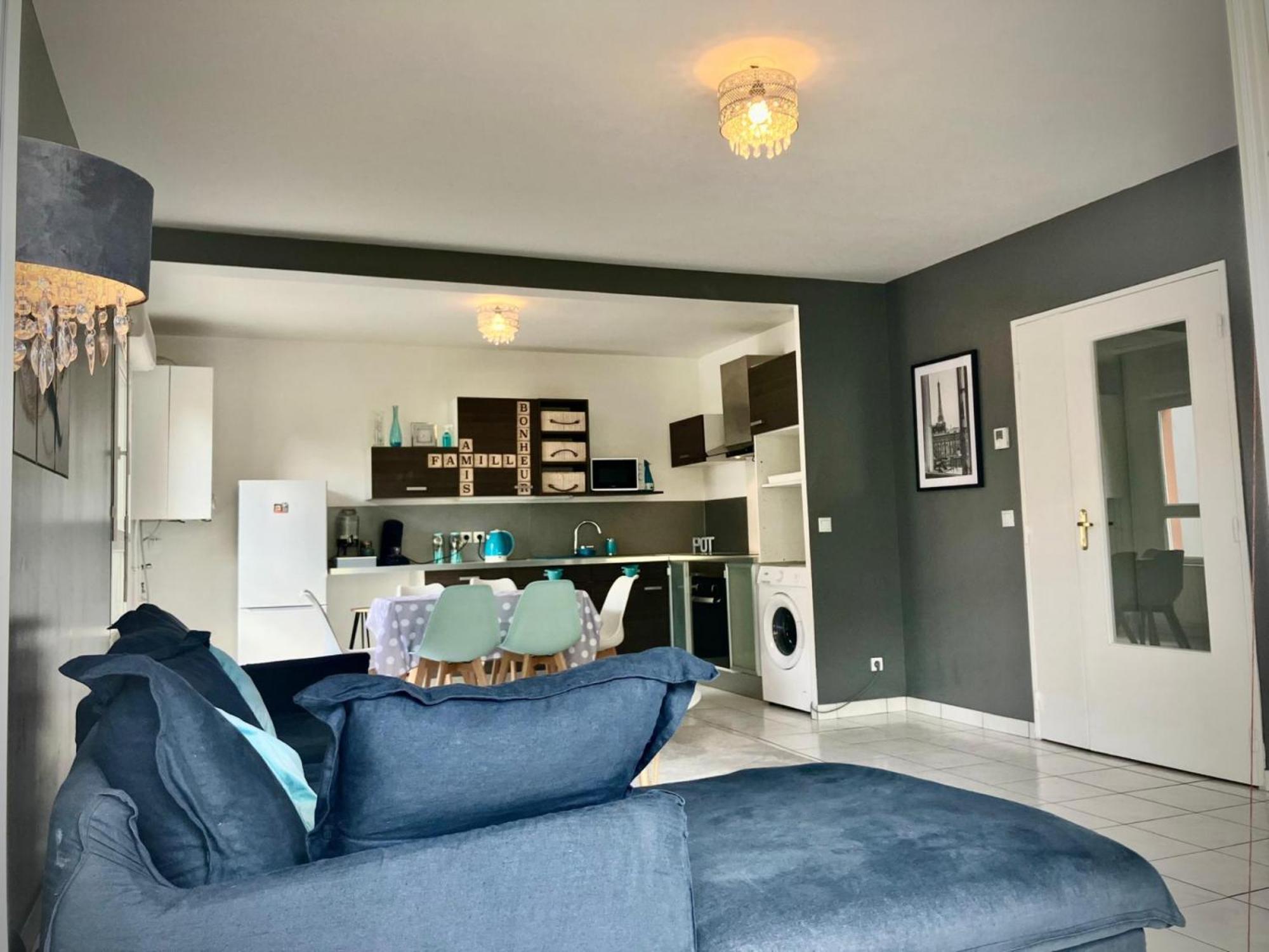 Snowqueen Hotel Apartment Paris-Disney Chelles  Εξωτερικό φωτογραφία