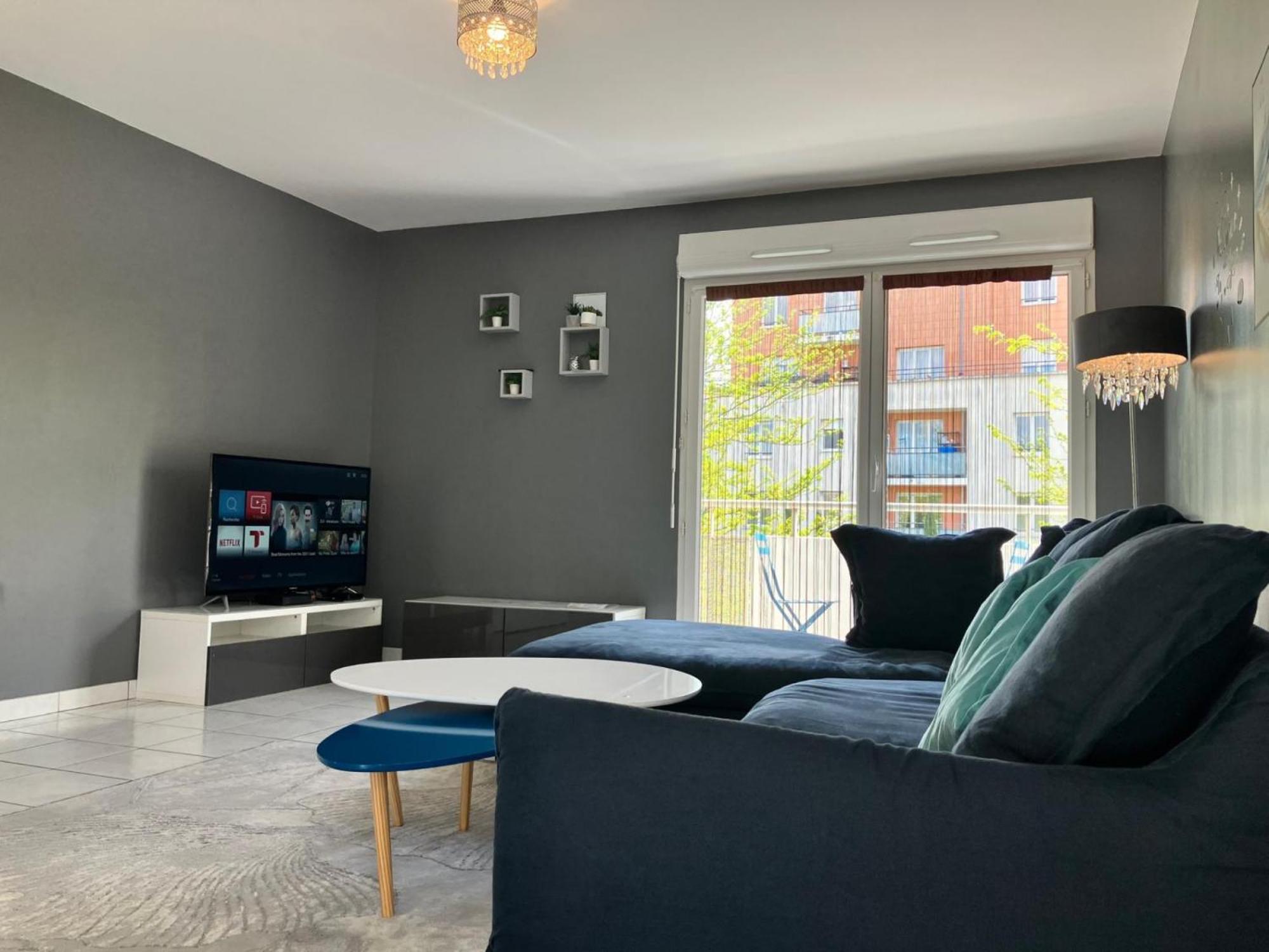 Snowqueen Hotel Apartment Paris-Disney Chelles  Εξωτερικό φωτογραφία