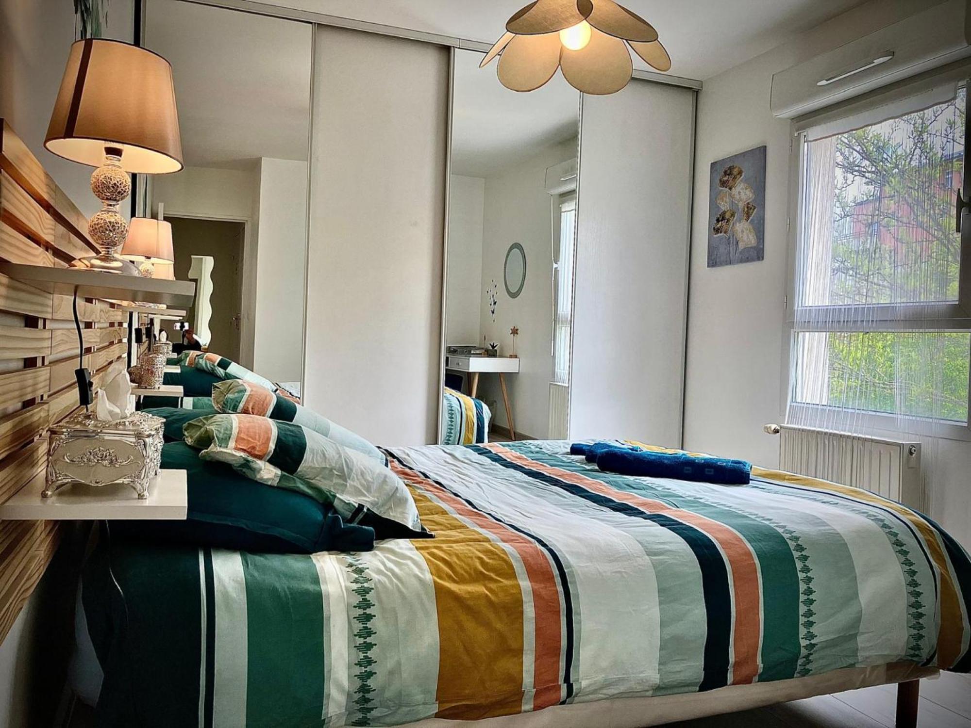 Snowqueen Hotel Apartment Paris-Disney Chelles  Εξωτερικό φωτογραφία